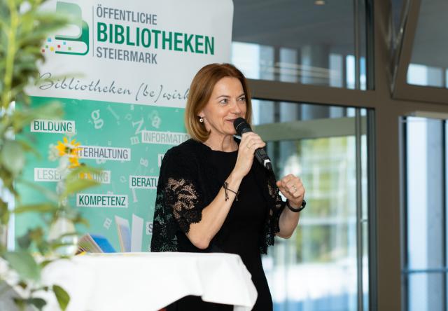 Eröffnungsfeier der neuen Bibliothek in Hitzendorf